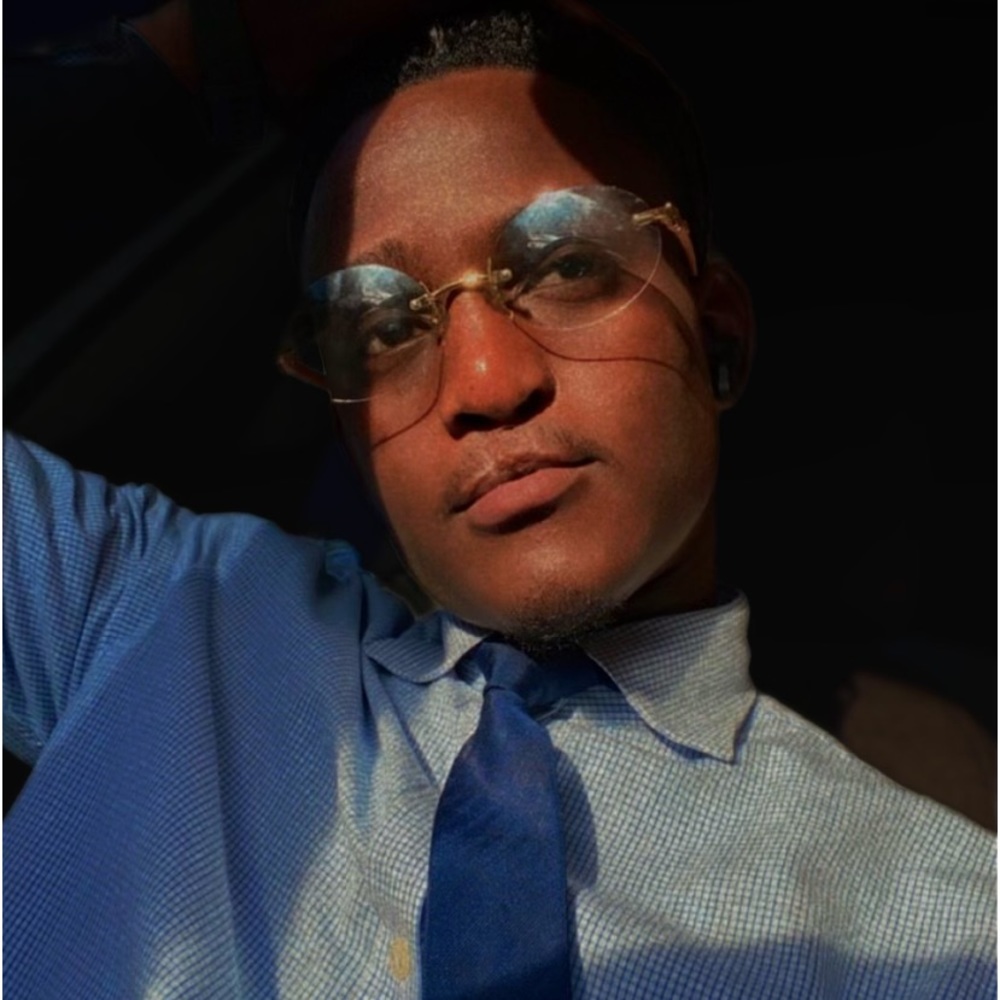 Meet your Posher, Esdras